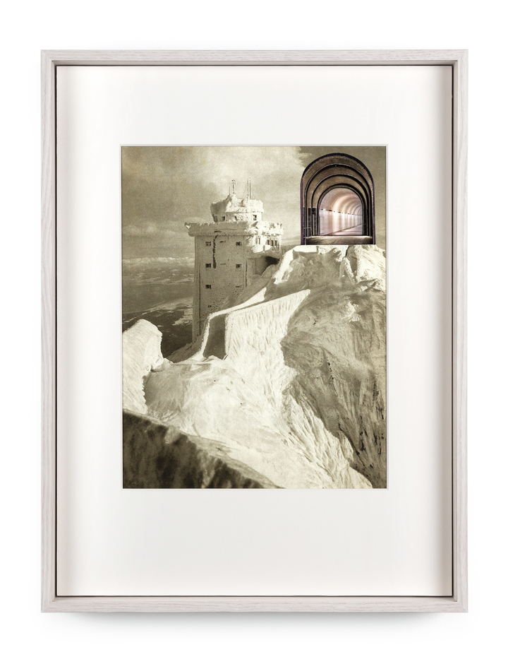 Gate nr. 2 (w:312 x h:409 x d:55mm)