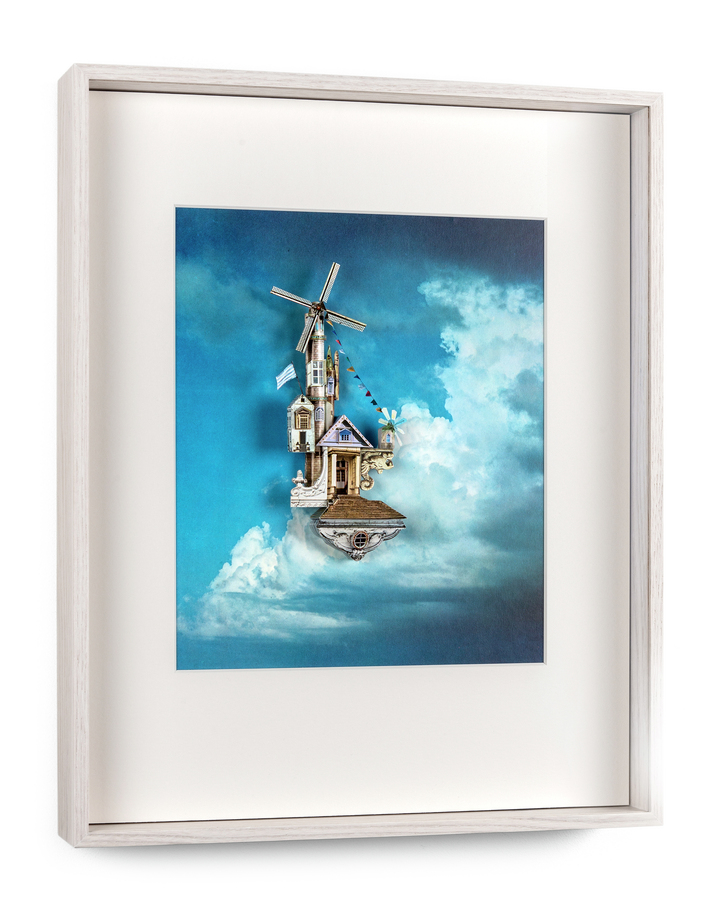 The Castle in the Sky (w:326 x h:402 x d:55mm)